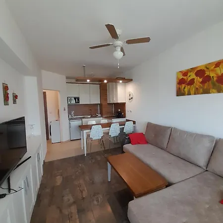 Belvedere Club H79 Apartment *